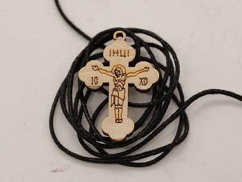 Крестик деревянный (ERM), Спаси и сохрани, 25мм (с гайтаном), фигурный